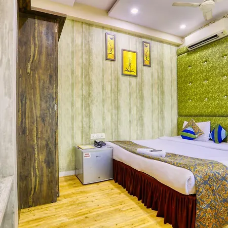 The Ashoka Hotel Indore Exterior photo